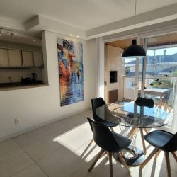 Apartamentos com 113m², 3 quartos, 2 suítes, 2 garagens, no bairro Campeche em Florianópolis