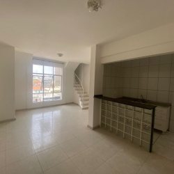 Apartamentos com 64m², 2 quartos, 1 suíte, 1 garagem, no bairro Capoeiras em Florianópolis