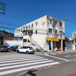 Predio, no bairro Estreito em Florianópolis