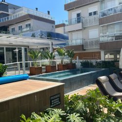 Apartamentos com 94m², 3 quartos, 1 suíte, 2 garagens, no bairro Campeche em Florianópolis