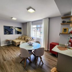 Apartamentos com 63m², 2 quartos, 1 garagem, no bairro Centro em Florianópolis