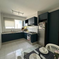 Apartamentos com 331m², 3 quartos, 1 suíte, 1 garagem, no bairro Balneário em Florianópolis