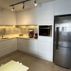 Apartamentos com 87m², 2 quartos, 1 suíte, 1 garagem, no bairro Kobrasol em São José