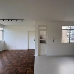 Apartamentos com 120m², 3 quartos, 1 suíte, 1 garagem, no bairro Centro em Florianópolis