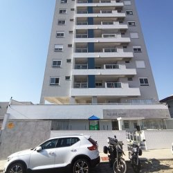 Apartamentos com 76m², 2 quartos, 1 suíte, 1 garagem, no bairro Barreiros em São José