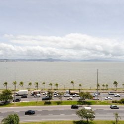 Apartamentos com 250m², 3 quartos, 3 suítes, 2 garagens, no bairro Agronômica em Florianópolis