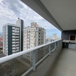 Apartamentos com 124m², 3 quartos, 2 suítes, 2 garagens, no bairro Barreiros em São José