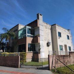 Apartamentos com 55m², 2 quartos, 1 garagem, no bairro Forquilhinha em São José