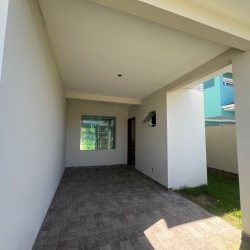 Sobrado Residencial com 95m², 2 quartos, 2 suítes, 1 garagem, no bairro Ingleses do Rio Vermelho em Florianópolis