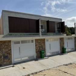 Casa Residencial com 133m², 2 quartos, 2 suítes, 1 garagem, no bairro Ingleses do Rio Vermelho em Florianópolis