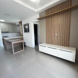 Apartamentos com 64m², 1 quarto, 1 garagem, no bairro Canasvieiras em Florianópolis