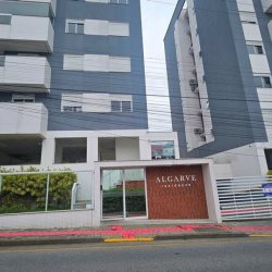 Apartamentos com 86m², 2 quartos, 2 suítes, 1 garagem, no bairro Praia Comprida em São José