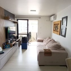 Apartamentos com 93m², 3 quartos, 1 suíte, 1 garagem, no bairro Canto em Florianópolis