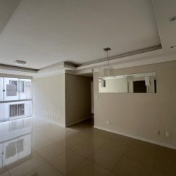 Apartamentos com 92m², 4 quartos, 1 suíte, 1 garagem, no bairro Córrego Grande em Florianópolis