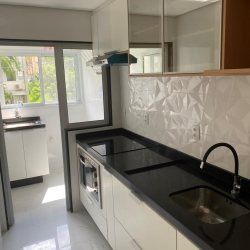 Apartamentos com 69m², 3 quartos, no bairro Centro em Florianópolis