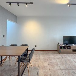 Apartamentos com 54m², 1 quarto, 1 garagem, no bairro Centro em Florianópolis