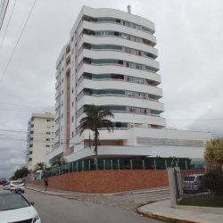 Apartamentos com 94m², 3 quartos, 1 suíte, 2 garagens, no bairro Estreito em Florianópolis